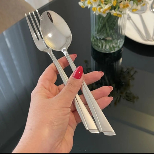 قاشق و چنگال استیل یونیک ۱۲ پارچه مناسب ۶ نفر